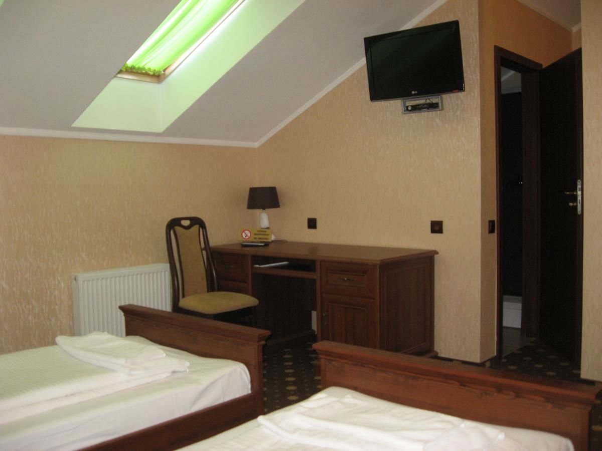 Отель Shato Paradis Hotel Ирпень-24